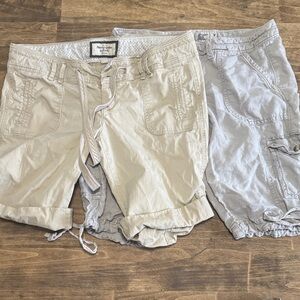 Abercrombie & Fitch Women's Cargo Shorts - Beige and Light Gray